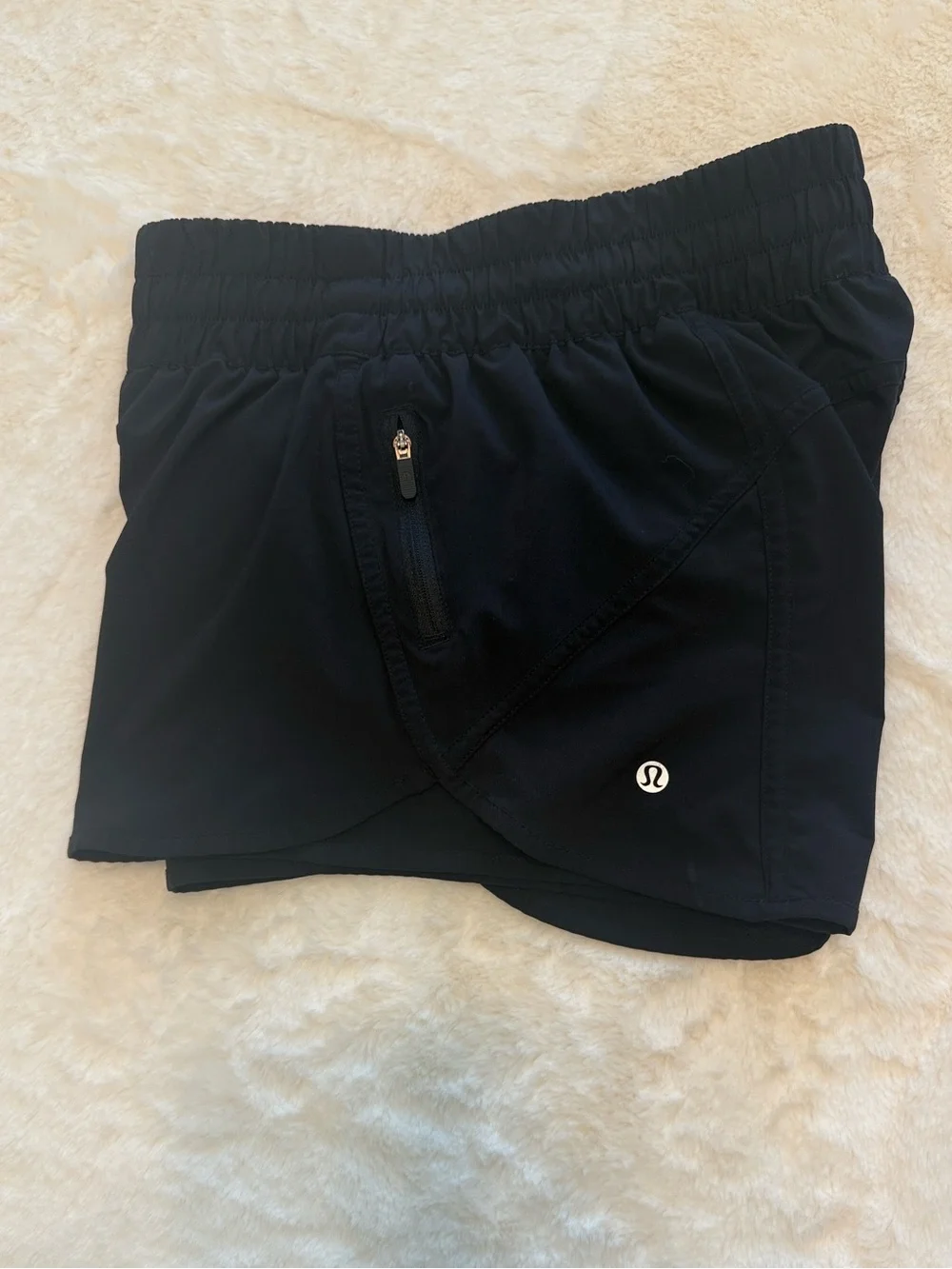 lululemon athletica excellent lightweight